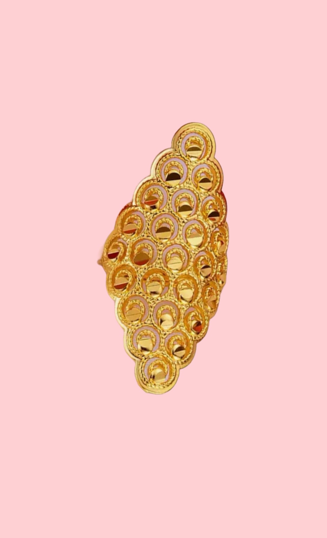 Regal radiance ring