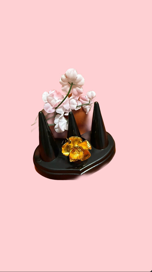 Petal glow ring
